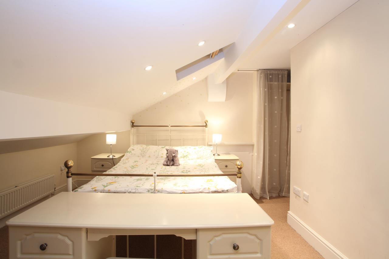 Two Bedroom Luxury Apartment By Town Hall Leeds  Bagian luar foto